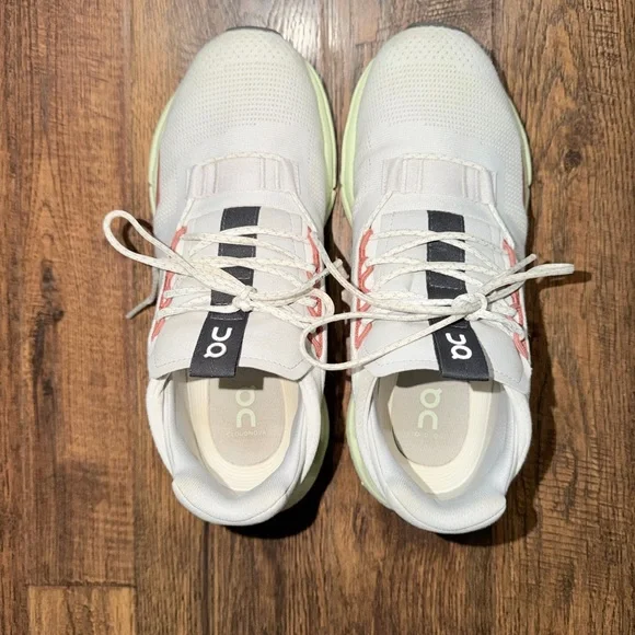 On Running Cloudnova Sneakers - Picture 8 of 9